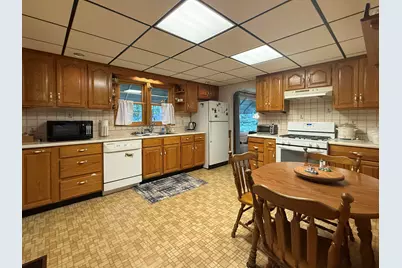 624 Helena Street, Dowagiac, MI 49047 - Photo 3