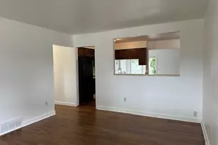 34242 S Aztec Dr, Westland, MI 48185 - Photo 9