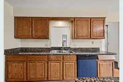 22276 Sheffield Court, Farmington Hills, MI 48335 - Photo 15