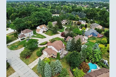 22276 Sheffield Court, Farmington Hills, MI 48335 - Photo 5