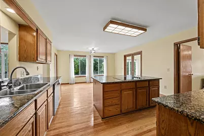 22276 Sheffield Court, Farmington Hills, MI 48335 - Photo 13