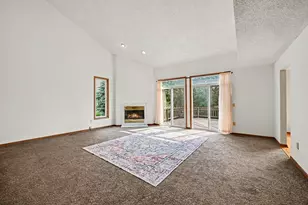 22276 Sheffield Ct, Farmington Hills, MI 48335 - Photo 11