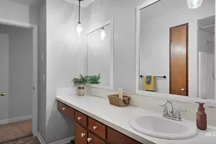 7276 Edgewood Ave, Jenison, MI 49428 - Photo 19