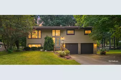 7276 Edgewood Avenue, Jenison, MI 49428 - Photo 1