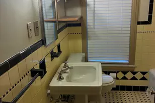 10734 E Outer Dr E, Detroit, MI 48224 - Photo 15