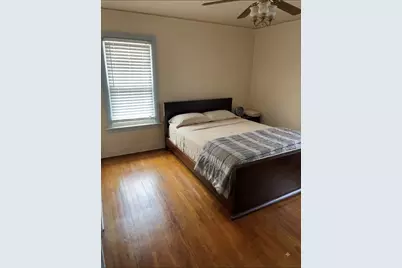 10734 E Outer Drive E, Detroit, MI 48224 - Photo 13