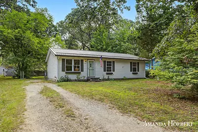 230 Shonat Street, Muskegon, MI 49442 - Photo 3