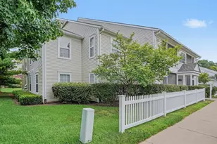 2654 S Knightsbridge Cir, Ann Arbor, MI 48105 - Photo 23