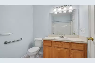 2654 S Knightsbridge Circle, Ann Arbor, MI 48105 - Photo 17