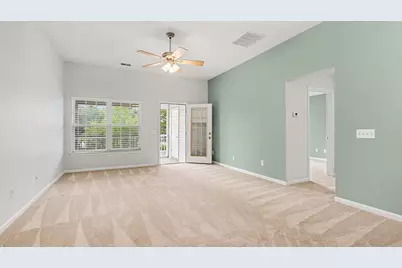 2654 S Knightsbridge Circle, Ann Arbor, MI 48105 - Photo 7