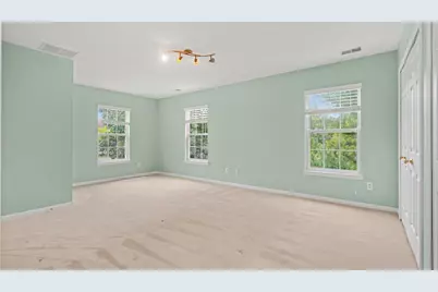 2654 S Knightsbridge Circle, Ann Arbor, MI 48105 - Photo 13