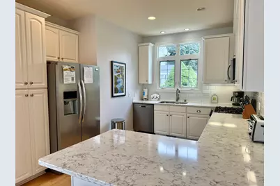 110 N Washington Street #E, Douglas, MI 49406 - Photo 11
