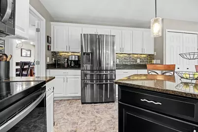 5975 Redstone Court, Ann Arbor, MI 48103 - Photo 3