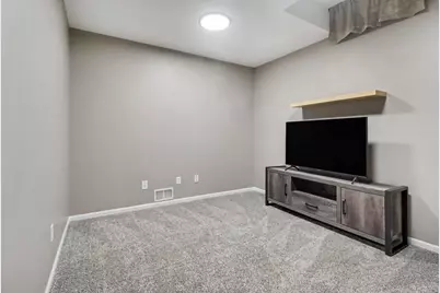 5975 Redstone Court, Ann Arbor, MI 48103 - Photo 43