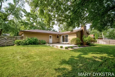 585 Huizenga Avenue, Zeeland, MI 49464 - Photo 7