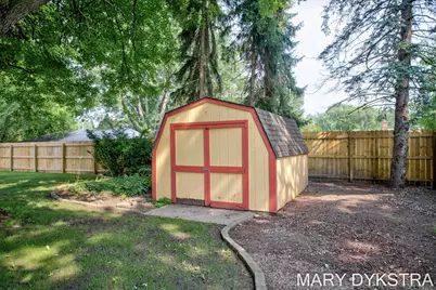 585 Huizenga Avenue, Zeeland, MI 49464 - Photo 59