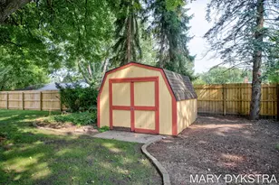 585 Huizenga Ave, Zeeland, MI 49464 - Photo 59