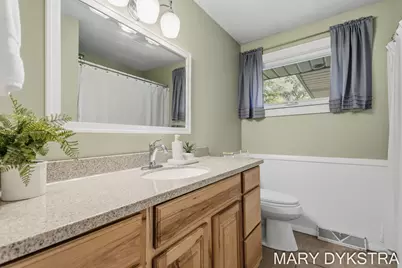 585 Huizenga Avenue, Zeeland, MI 49464 - Photo 31