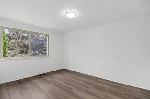 6021 Fairbrook Dr, West Bloomfield, MI 48322 - Photo 17