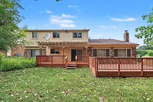 6021 Fairbrook Dr, West Bloomfield, MI 48322 - Photo 27