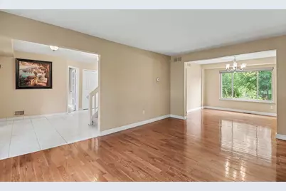 6021 Fairbrook Drive, West Bloomfield, MI 48322 - Photo 7