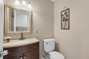 6021 Fairbrook Dr, West Bloomfield, MI 48322 - Photo 15