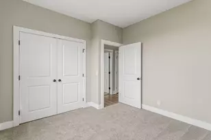 10124 Strawberry Ln, Zeeland, MI 49464 - Photo 23