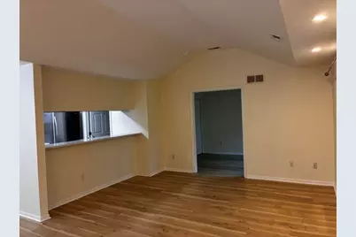 1357 Heatherwood Lane, Ann Arbor, MI 48108 - Photo 9