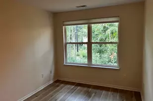 1357 Heatherwood Ln, Ann Arbor, MI 48108 - Photo 11