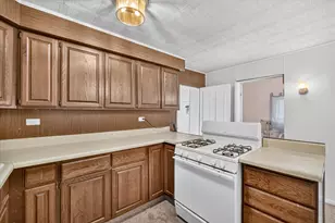 203 Brown St, Durand, MI 48429 - Photo 7