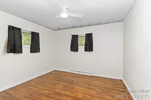 8874 Eastern Ave, Greenville, MI 48838 - Photo 11