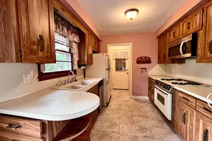 1753 Vine Ave, Muskegon, MI 49442 - Photo 7