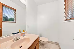 11414 Beech Daly Rd, Bedford, MI 48239 - Photo 13