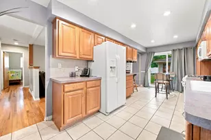 11414 Beech Daly Rd, Bedford, MI 48239 - Photo 9