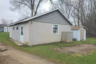 804 E State St, Colon, MI 49040 - Photo 9