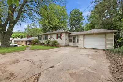 1105 52nd Street SE, Kentwood, MI 49508 - Photo 3