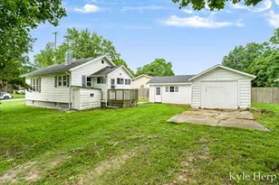 837 E Marshall St, Hastings, MI 49058 - Photo 31