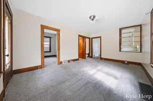 837 E Marshall St, Hastings, MI 49058 - Photo 11