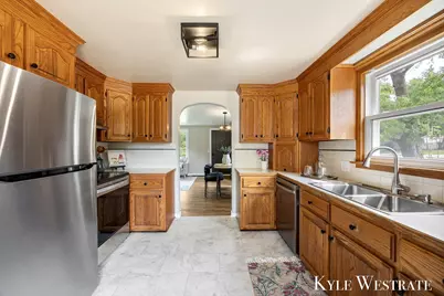 4205 Hillsdale Avenue NE, Grand Rapids, MI 49525 - Photo 13