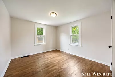 4205 Hillsdale Avenue NE, Grand Rapids, MI 49525 - Photo 25