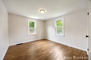 4205 Hillsdale Ave NE, Grand Rapids, MI 49525 - Photo 25