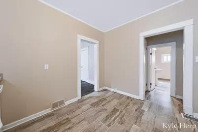 204 W South Street, Hastings, MI 49058 - Photo 19