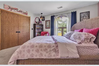 93 Lynwood Drive, Battle Creek, MI 49015 - Photo 23