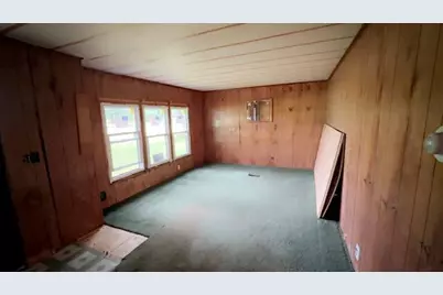 6633 W Forest Lawn Road, Three Oaks, MI 49128 - Photo 17