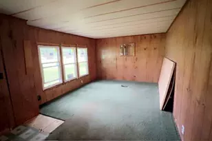 6633 W Forest Lawn Rd, Three Oaks, MI 49128 - Photo 17