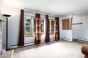 4545 Bonnie Ave SE, Kentwood, MI 49508 - Photo 5