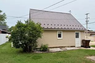 773 3rd Ave, Lake Odessa, MI 48849 - Photo 7