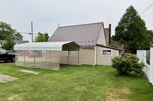 773 3rd Ave, Lake Odessa, MI 48849 - Photo 5