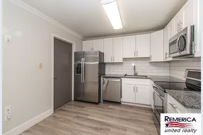 23532 Lahser Road, Southfield, MI 48033 - Photo 9