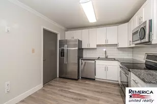 23532 Lahser Rd, Southfield, MI 48033 - Photo 9